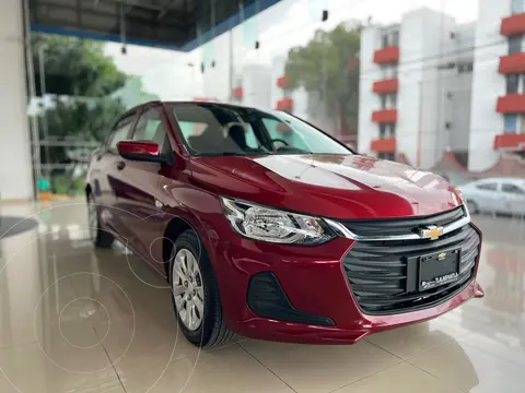 Chevrolet Onix LS Aut usado (2022) color Rojo precio $236,000
