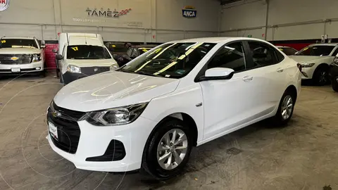 Chevrolet Onix LT Aut usado (2021) color Blanco precio $225,000
