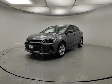 Chevrolet Onix Premier Aut usado (2021) color Gris precio $253,000