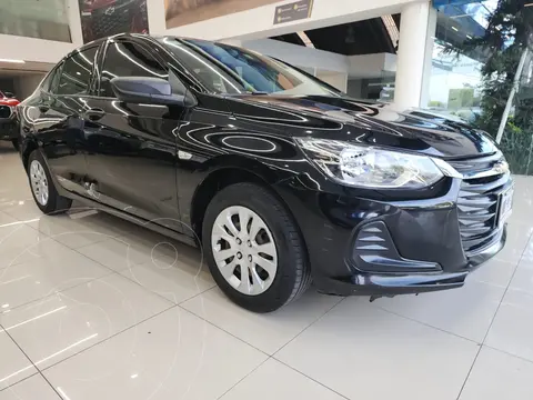 Chevrolet Onix LS usado (2021) color Negro financiado en mensualidades(enganche $49,079 mensualidades desde $4,949)