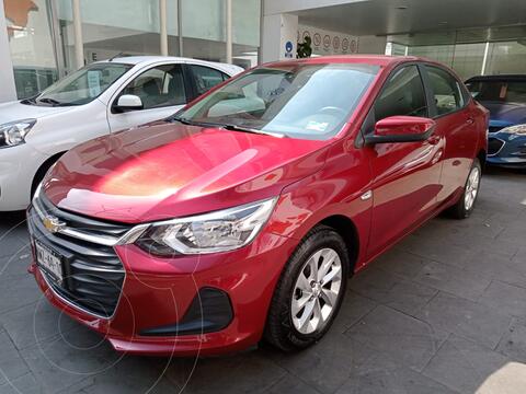 Chevrolet Onix LT usado (2021) color Rojo financiado en mensualidades(enganche $60,800 mensualidades desde $6,624)