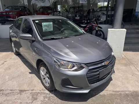 Chevrolet Onix LT Aut usado (2022) color Gris financiado en mensualidades(enganche $68,256)