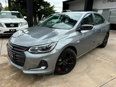 Chevrolet Onix Premier Red Line Aut usado (2023) color Gris precio $355,000