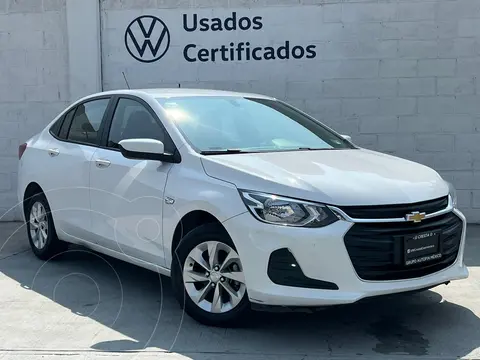 Chevrolet Onix LT Aut usado (2021) color Blanco precio $249,900