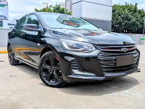 Chevrolet Onix Premier Red Line Aut usado (2023) color Negro precio $270,000