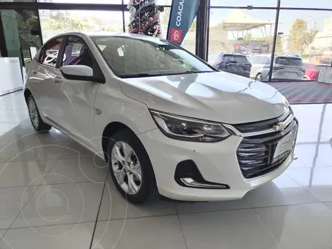 Chevrolet Onix Premier Aut usado (2022) color Blanco precio $239,000