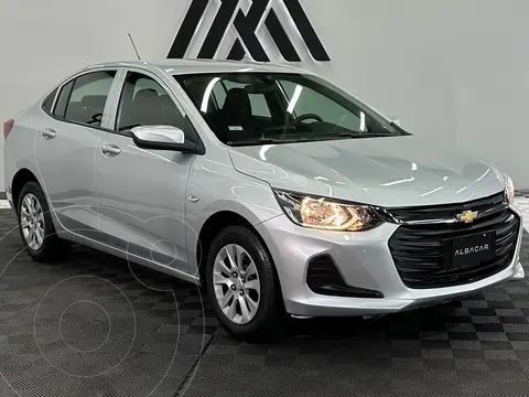 Chevrolet Onix LS Aut usado (2022) color Blanco precio $197,999