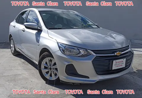Chevrolet Onix LT usado (2021) color plateado precio $276,000