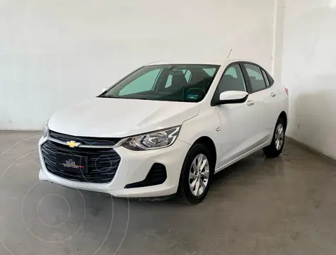 Chevrolet Onix LT Aut usado (2022) color Blanco precio $239,000