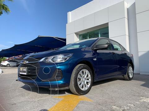 Chevrolet Onix LS usado (2021) color Azul financiado en mensualidades(enganche $29,500 mensualidades desde $9,300)