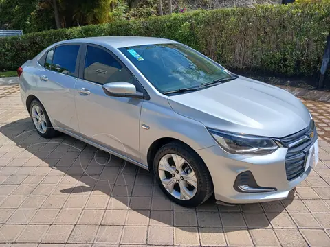 Chevrolet Onix Premier Aut usado (2022) color Plata Brillante precio $235,000