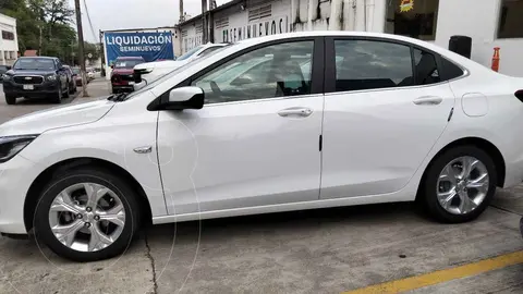 Chevrolet Onix Premier Aut usado (2021) color Blanco financiado en mensualidades(enganche $57,120 mensualidades desde $6,511)
