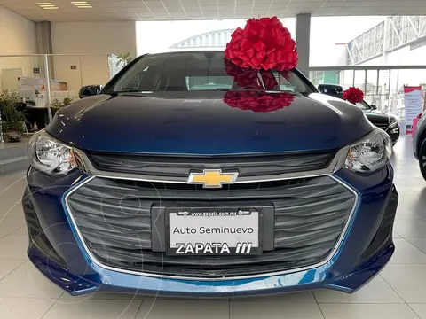 Chevrolet Onix LT usado (2021) color Azul financiado en mensualidades(enganche $71,250 mensualidades desde $7,386)