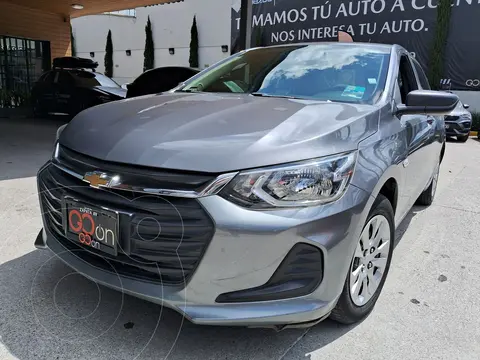 Chevrolet Onix LS usado (2021) color Gris financiado en mensualidades(enganche $55,862 mensualidades desde $4,272)