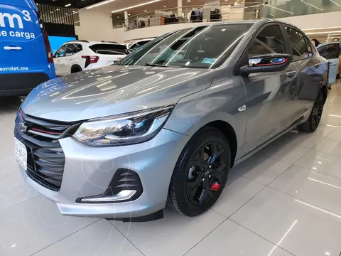 Chevrolet Onix Premier Red Line Aut usado (2023) color Gris Oscuro precio $264,499
