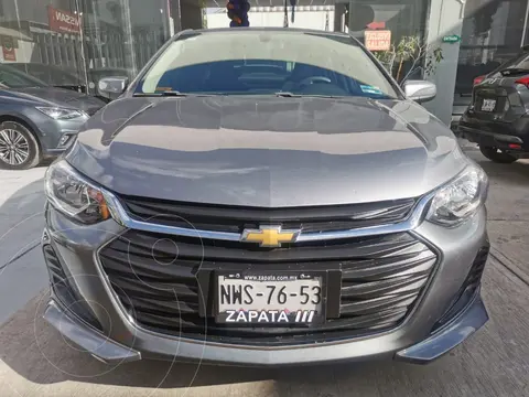 Chevrolet Onix LT usado (2021) color Plata Brillante financiado en mensualidades(enganche $66,250 mensualidades desde $6,920)