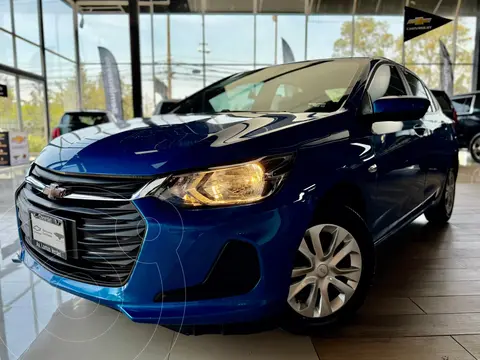 Chevrolet Onix LS usado (2024) color Azul precio $249,900