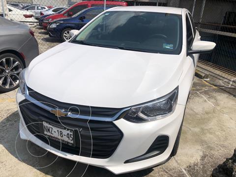 foto Chevrolet Onix 1.0 LS A TM usado (2021) color Blanco precio $245,000
