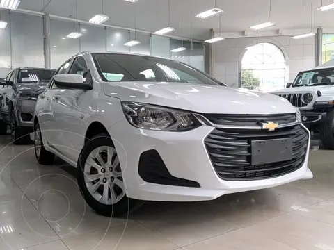 Chevrolet Onix LS Aut usado (2022) color Blanco precio $195,000