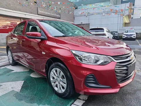 Chevrolet Onix LS Aut usado (2022) color Rojo precio $200,000