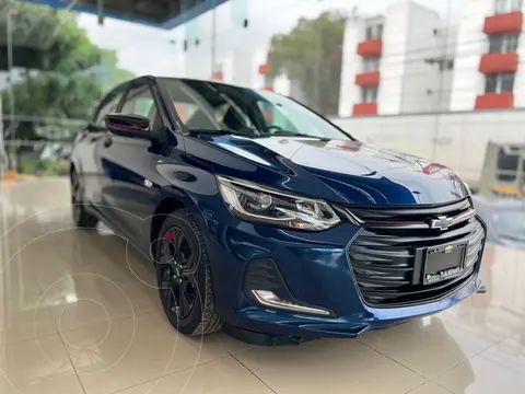 Chevrolet Onix Premier Red Line Aut usado (2023) color Azul precio $275,000