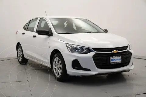 Chevrolet Onix LS usado (2021) color Blanco financiado en mensualidades(enganche $51,600 mensualidades desde $4,059)