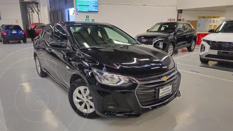 Chevrolet Onix LT usado (2022) color Negro precio $235,000