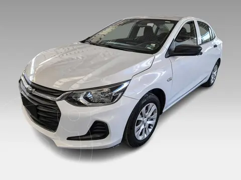 Chevrolet Onix LS Aut usado (2021) color Blanco precio $255,200