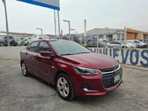 Chevrolet Onix LT usado (2023) color Rojo precio $280,000