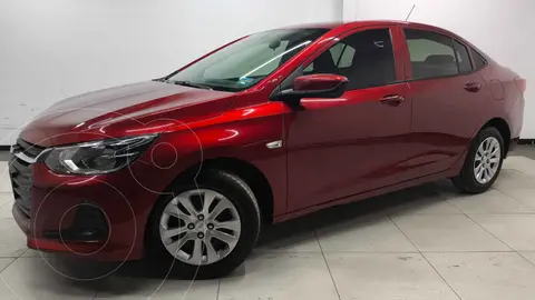 Chevrolet Onix LS usado (2022) color Rojo financiado en mensualidades(enganche $57,000 mensualidades desde $4,446)