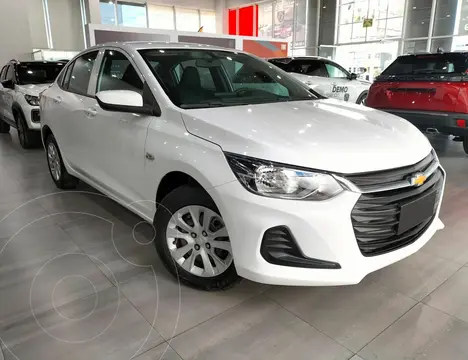 Chevrolet Onix LS Aut usado (2022) color Blanco precio $209,700