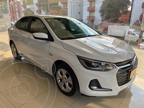 foto Chevrolet Onix Premier Aut usado (2021) color Blanco precio $320,000
