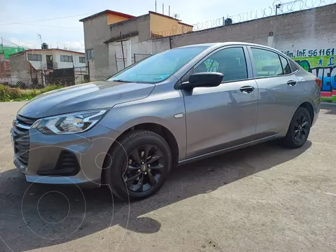 Chevrolet Onix LS Aut usado (2021) color Gris Grafito precio $225,000