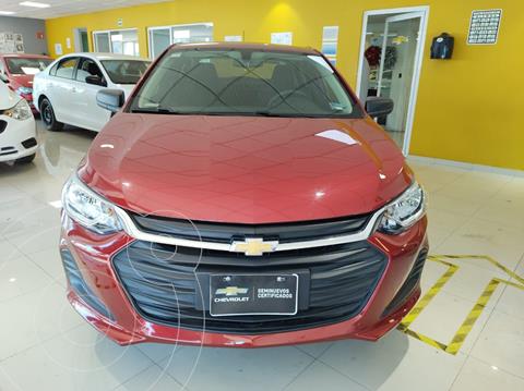 Chevrolet Onix LS usado (2021) color Rojo precio $265,900