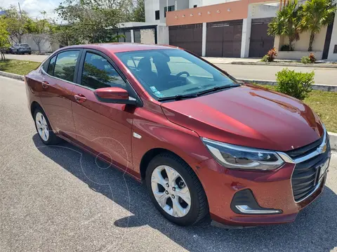Chevrolet Onix LT Aut usado (2023) color Rojo precio $220,000