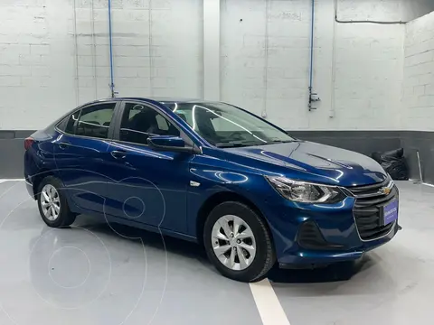 Chevrolet Onix LT Aut usado (2021) color Azul financiado en mensualidades(enganche $83,600 mensualidades desde $3,517)