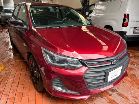 Chevrolet Onix Premier Red Line Aut usado (2023) color Rojo Cobrizo precio $269,000