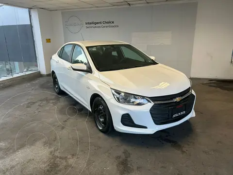 Chevrolet Onix LS Aut usado (2023) color Blanco precio $269,800