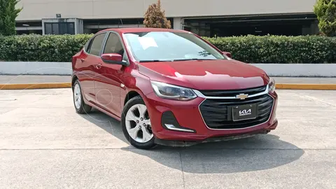 Chevrolet Onix LT Aut usado (2023) color Rojo precio $259,800