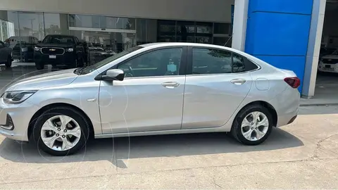 Chevrolet Onix Premier Aut usado (2021) color Plata precio $280,000