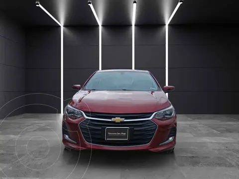 Chevrolet Onix LT usado (2024) color Rojo precio $290,000