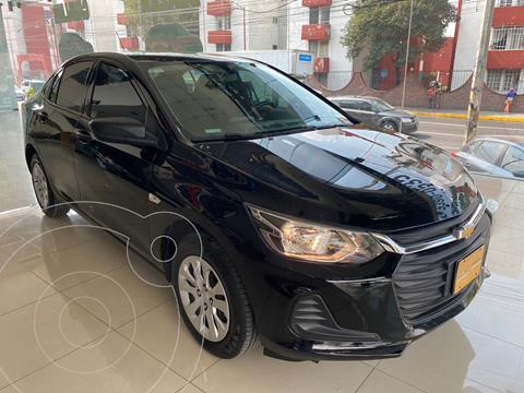 foto Chevrolet Onix LS Aut usado (2021) color Negro precio $290,000