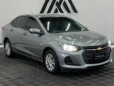 Chevrolet Onix LS Aut usado (2023) color plateado precio $229,999