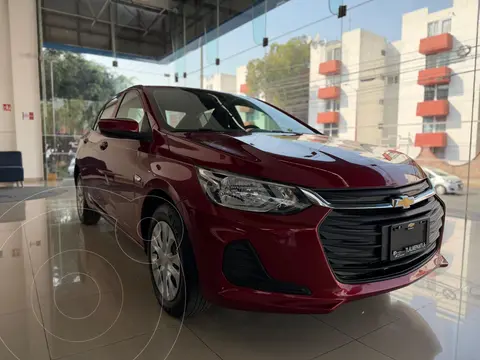 Chevrolet Onix LS Aut usado (2022) color Rojo financiado en mensualidades(enganche $63,879 mensualidades desde $4,256)