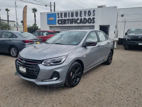 Chevrolet Onix Premier Red Line Aut usado (2024) color Gris precio $325,000