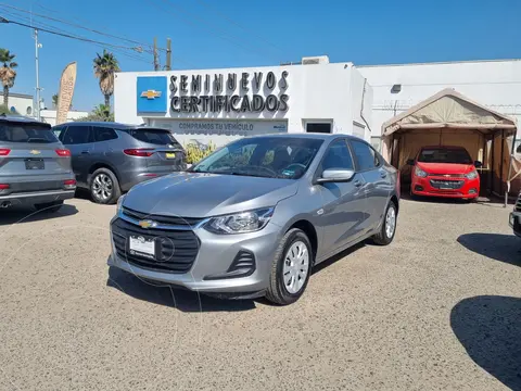 Chevrolet Onix LS usado (2023) color Gris precio $257,000