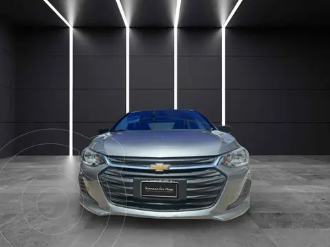 Chevrolet Onix LS Aut usado (2021) color Gris precio $230,000