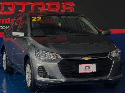 Chevrolet Onix LS usado (2022) color Gris precio $198,900