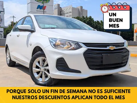 Chevrolet Onix LT Aut usado (2022) color Blanco precio $185,000