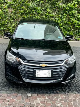 Chevrolet Onix LT Aut usado (2022) color Negro precio $215,000